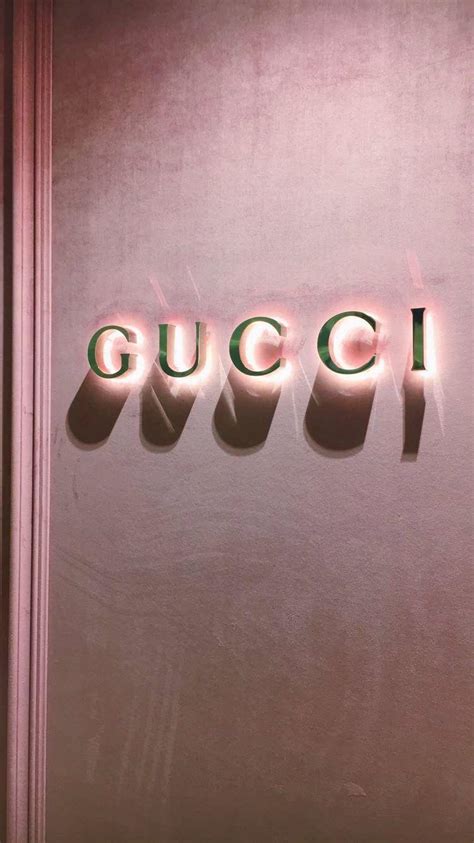 pink gucci aesthetic